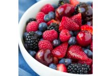 მოამზადეთ გაზაფხულის მარტივი და ჯანსაღი ხილის სალათი