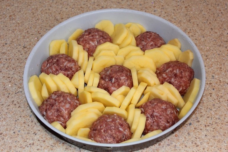 запеканка из ÑаÑÑа и каÑÑоÑелÑ