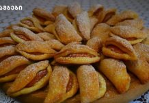 დესერტი სეზონური, ან გაყინული ხილით