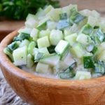 კიტრისა და იოგურტის დიეტური სალათა