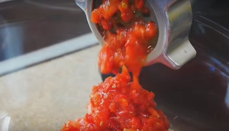 армянская аджика сырая